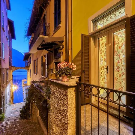 Annina's House Historic Centre Appartamento Varenna